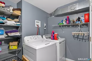 18 Cadbury Pl, Naugatuck, CT 06770 - Photo 27