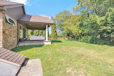 26 Pearsall Place, Bridgeport, CT 06605 - Photo 27