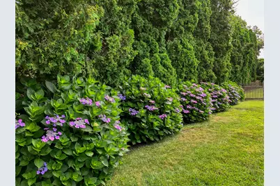 26 Pearsall Place, Bridgeport, CT 06605 - Photo 29