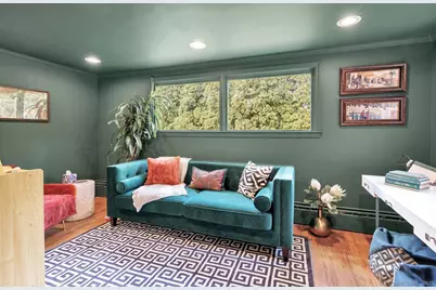 26 Pearsall Place, Bridgeport, CT 06605 - Photo 7