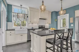 54 Main St, Newtown, CT 06470 - Photo 9