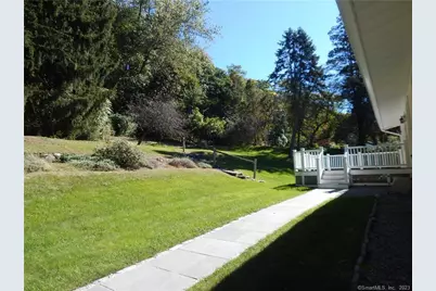 967 Derby Milford Road, Orange, CT 06477 - Photo 7