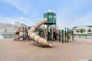 203 Center Meadow Ln, Danbury, CT 06810 - Photo 31