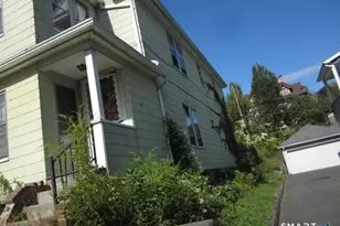 225 Beech St, Holyoke, MA 01040 - Photo 3