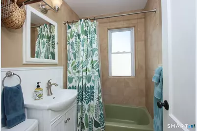 26 Essex Street, Fairfield, CT 06825 - Photo 19