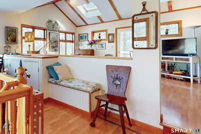 29 Carol Street, Danbury, CT 06810 - Photo 7