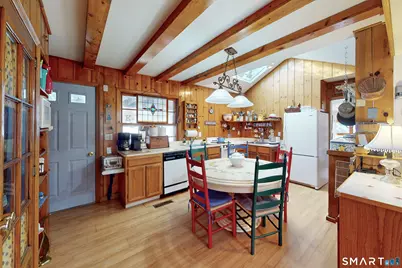 29 Carol Street, Danbury, CT 06810 - Photo 11