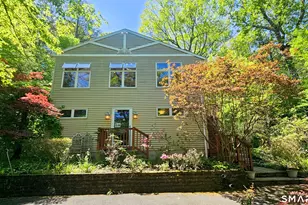 29 Carol St, Danbury, CT 06810 - Photo 1