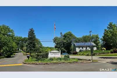 29 Carol Street, Danbury, CT 06810 - Photo 3