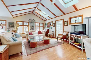 29 Carol St, Danbury, CT 06810 - Photo 9