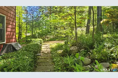 29 Carol Street, Danbury, CT 06810 - Photo 29
