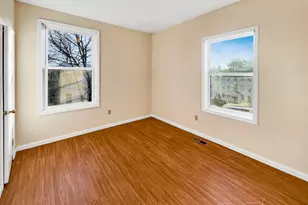 34 Wolcott St, New Haven, CT 06513 - Photo 13