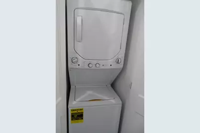 2806 Fairfield Avenue #201, Bridgeport, CT 06605 - Photo 13