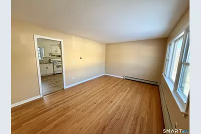 33 Center Avenue, Norwalk, CT 06851 - Photo 3