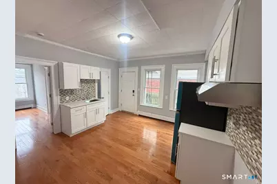 276 Pequonnock Street #1, Bridgeport, CT 06604 - Photo 3