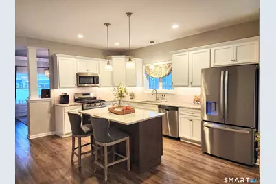 137 Mulholland Way #83, North Haven, CT 06473 - Photo 11