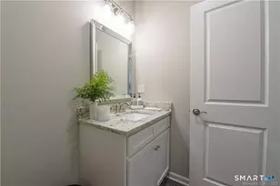 137 Mulholland Wy, North Haven, CT 06473 - Photo 15