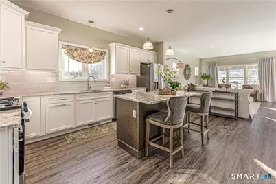 137 Mulholland Way #83, North Haven, CT 06473 - Photo 9