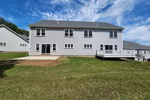 22 Lombard Cir, North Haven, CT 06473 - Photo 19