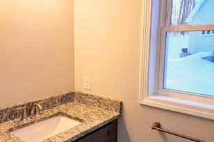 22 Lombard Cir, North Haven, CT 06473 - Photo 9