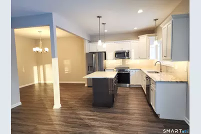 22 Lombard Circle #8, North Haven, CT 06473 - Photo 7