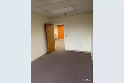 203 A Locust Street, Hartford, CT 06114 - Photo 3