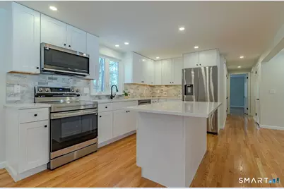 24 Silversmith Road, Farmington, CT 06085 - Photo 11