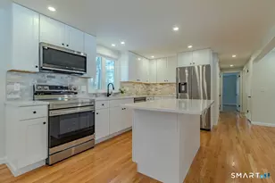 24 Silversmith Rd, Farmington, CT 06085 - Photo 11