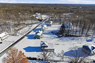 2125 Long Hill Rd, Guilford, CT 06437 - Photo 39