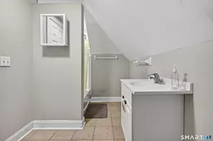 1440 Wood Ave, Bridgeport, CT 06604 - Photo 27