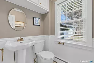 31 Woodlawn Ave, Madison, CT 06443 - Photo 7