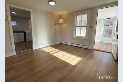 122 Brook Street, Groton, CT 06340 - Photo 5