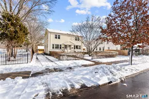 704 Franklin Ave, Hartford, CT 06114 - Photo 9