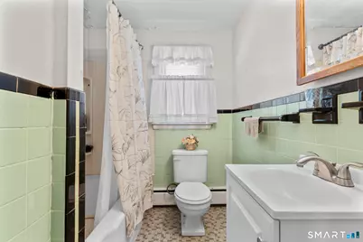 704 Franklin Avenue, Hartford, CT 06114 - Photo 27