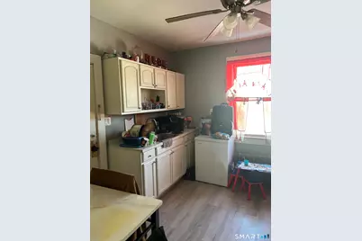 57 Love Lane, Hartford, CT 06112 - Photo 7