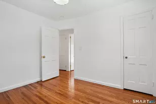 175 Winnepoge Dr, Fairfield, CT 06825 - Photo 21