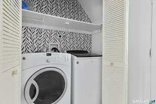 175 Winnepoge Dr, Fairfield, CT 06825 - Photo 15