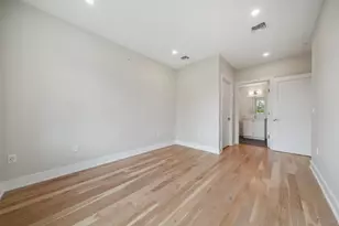 8 Husted Ln, New Canaan, CT 06840 - Photo 9