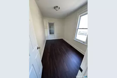 26 Clarence Street #1, Bridgeport, CT 06608 - Photo 5
