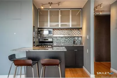 1 Gold Street #APT 23F, Hartford, CT 06103 - Photo 9