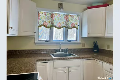 51 Billow Road, East Lyme, CT 06357 - Photo 7