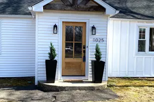 1025 Willard Rd, Orange, CT 06477 - Photo 3