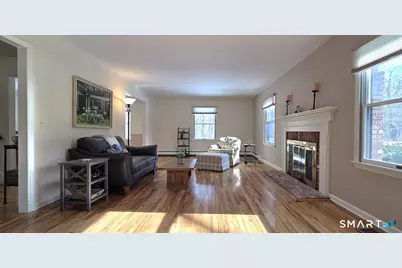 10 Heritage Lane, Stamford, CT 06903 - Photo 5