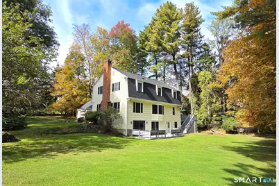 10 Heritage Lane, Stamford, CT 06903 - Photo 3