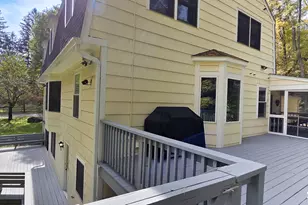 10 Heritage Ln, Stamford, CT 06903 - Photo 25