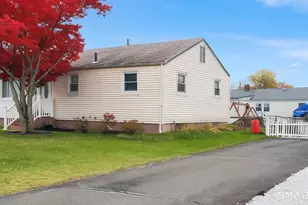 97 Brussels Ave, Wethersfield, CT 06109 - Photo 11