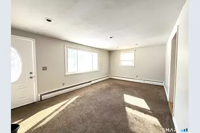 97 Brussels Avenue, Wethersfield, CT 06109 - Photo 3