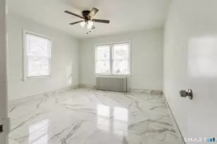 85 Green St, Stratford, CT 06615 - Photo 15