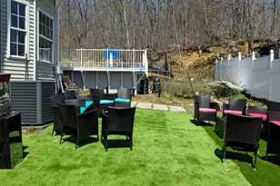 207 Ridgefield Ave, Waterbury, CT 06705 - Photo 33