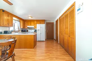 186 Kensington Ave, New Britain, CT 06051 - Photo 9